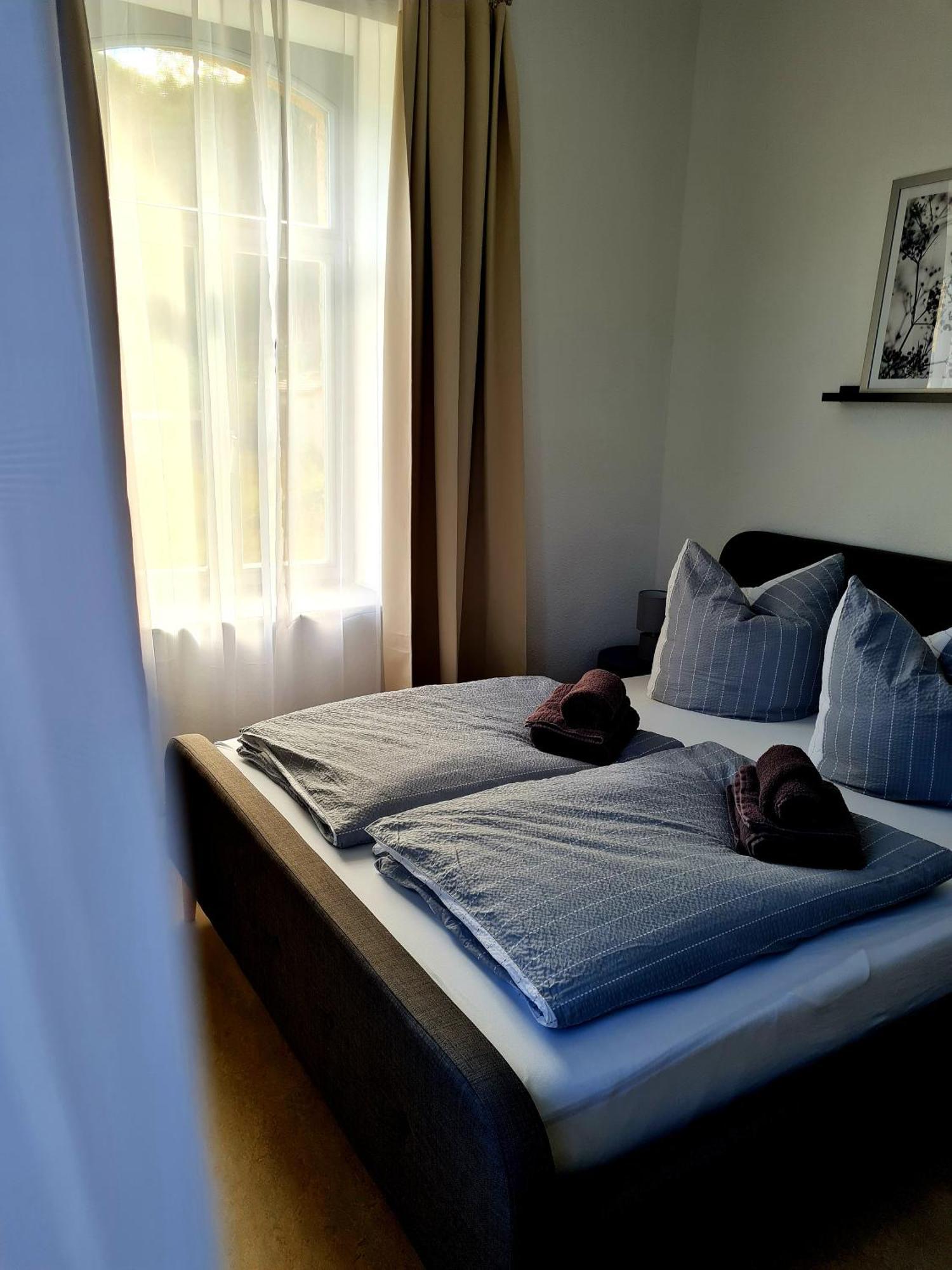 Pension Schul Inn รูห์ลา ภายนอก รูปภาพ